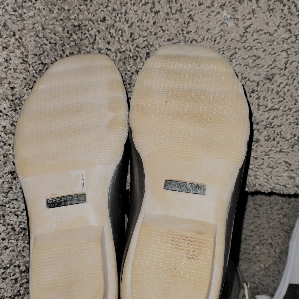 Sperry - Picture 3 of 5